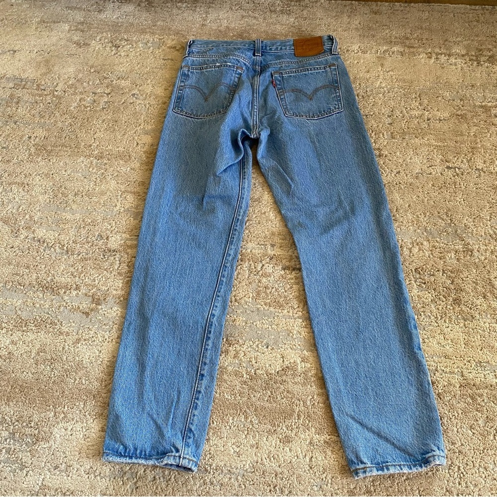 Levi’s Wedgie Button Fly Straight Leg Jeans High Waist 100% Cotton Medium Wash - Picture 7 of 13